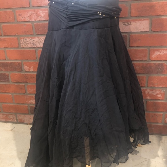 Size 8 WD-NY silk lined black skirt - Picture 2 of 3